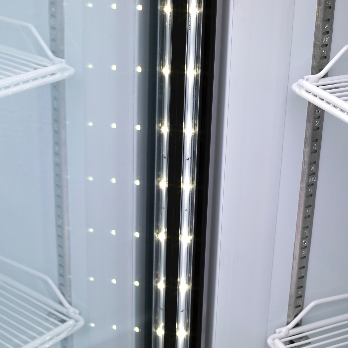 Imbera VRD-35 Refrigerador 2 Puertas de Cristal - Imagen 4