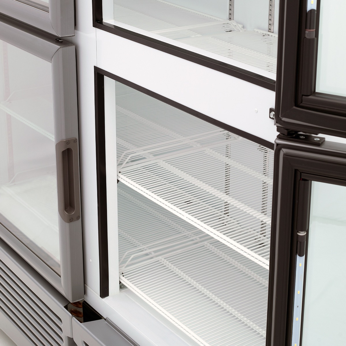 Imbera VRQ-35 Refrigerador 4 Puertas de Cristal - Imagen 7